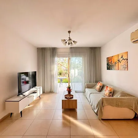 Elysia Park 13 - Cozy With 2 Bedrooms - Pool, Gym, Center Villa