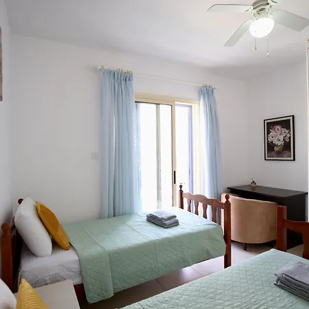 Elysia Park 13 - Cozy With 2 Bedrooms - Pool, Gym, Center Villa